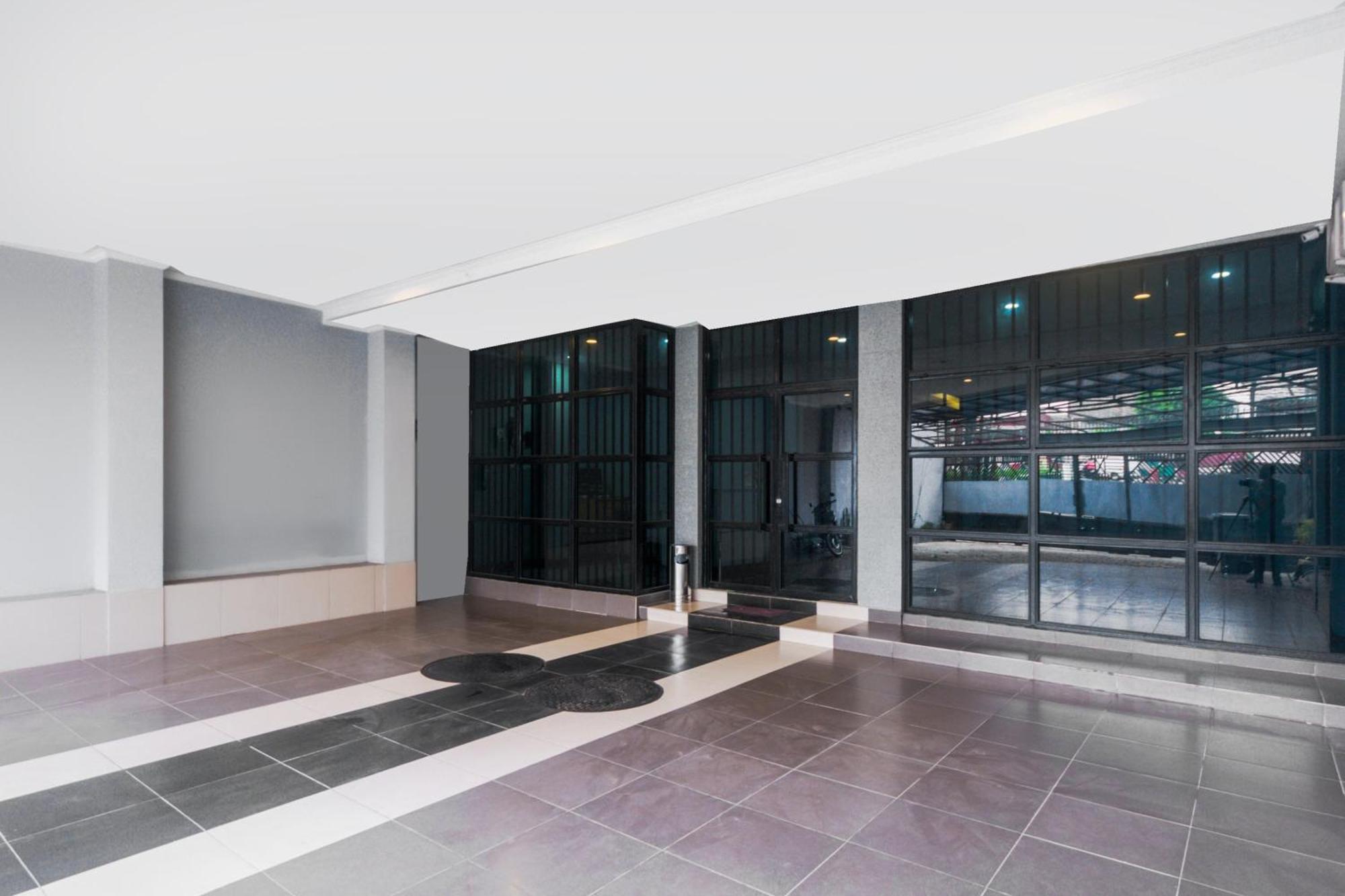Super Oyo 3354 Homia Residence Mencil Exterior foto